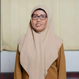 Hj. Martiningsih, S.Pd.,M.Pd